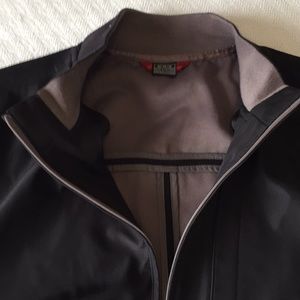 NWOT Reebok “Prestige Sport” - all weather medium